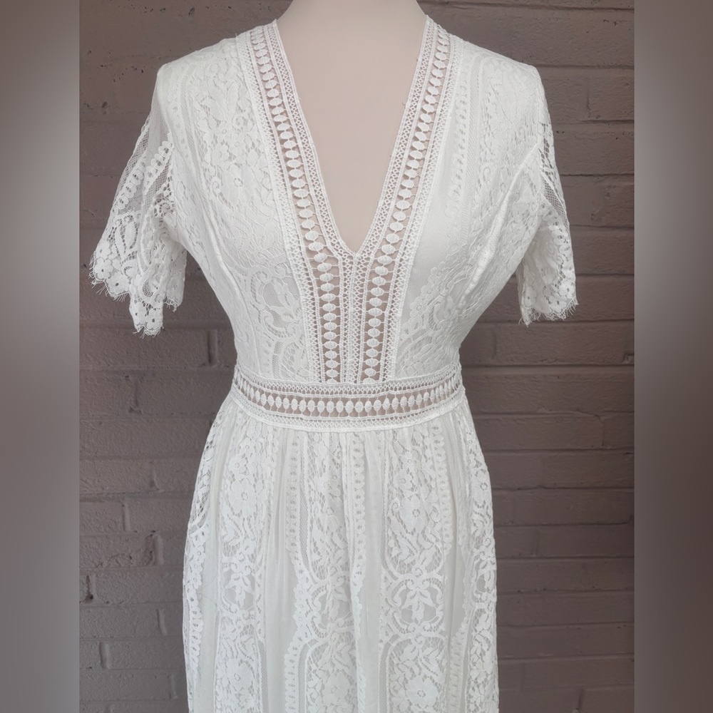 White Lace Dress - Picture 2 of 16